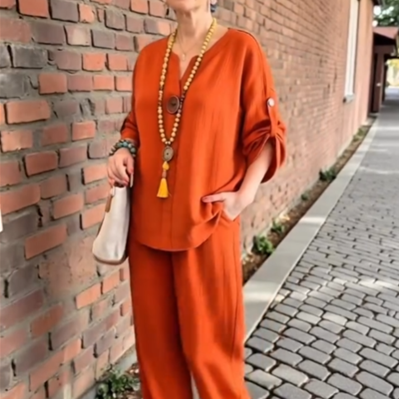 Bequemes Loungewear-Set für Damen mit aufrollbaren Ärmeln