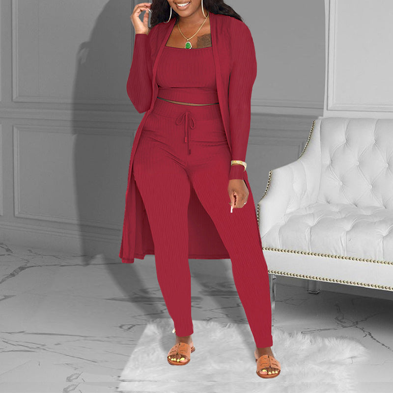 Lässiges 3-teiliges Strickset – Cropped Top, Cardigan & Hose