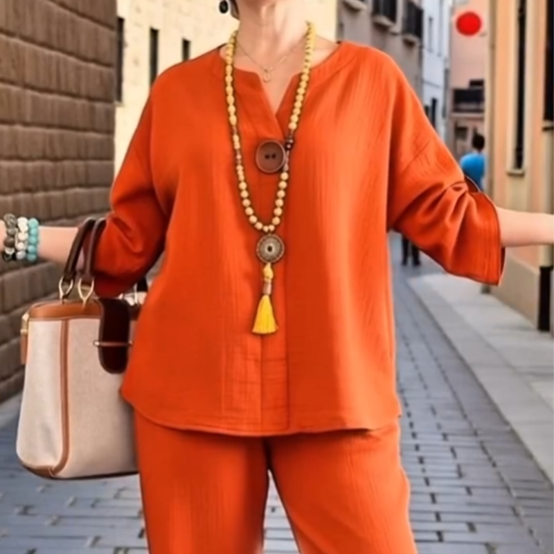 Bequemes Loungewear-Set für Damen mit aufrollbaren Ärmeln