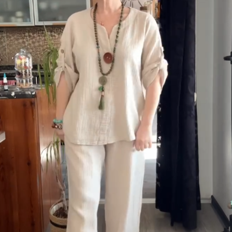 Bequemes Loungewear-Set für Damen mit aufrollbaren Ärmeln