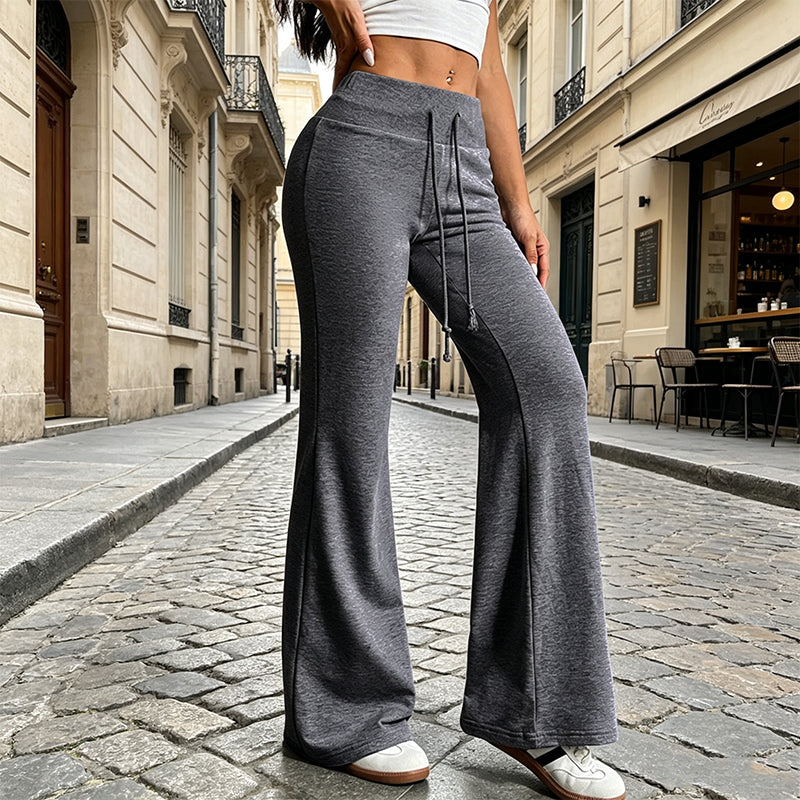 Hochbundhosen für Damen im Schlaghosen-Stil
